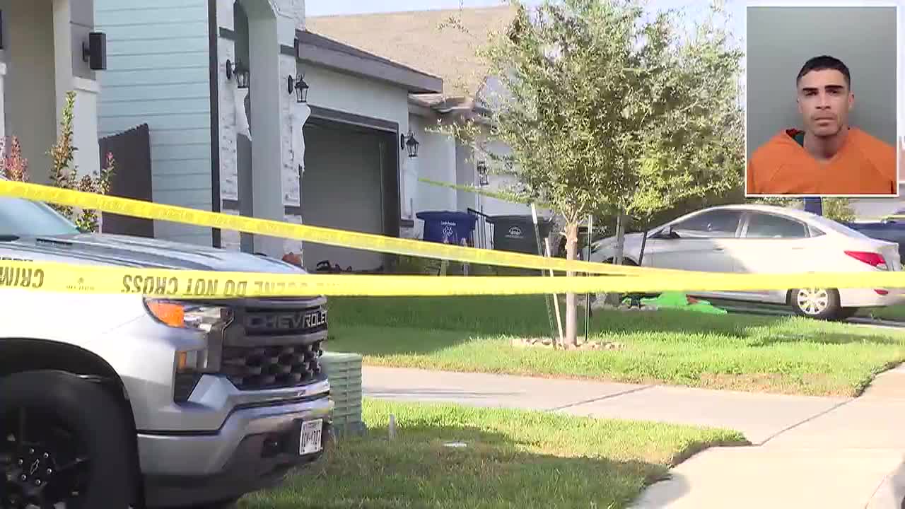 U.S. Border Patrol Agent Charged With Murder in Wife’s Death in Laredo