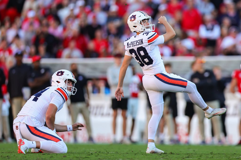 Auburn Beats Georgia 27-24 With Last-Second Field Goal