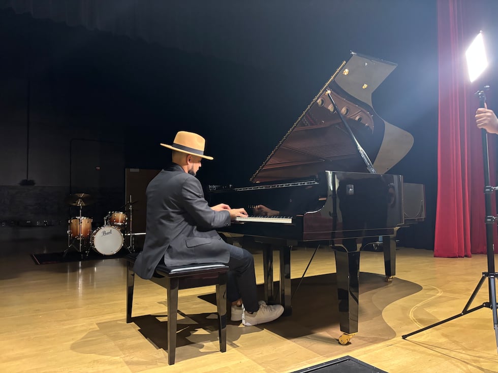 Caribbean sounds come to Birmingham, brought by a Colombian musician.