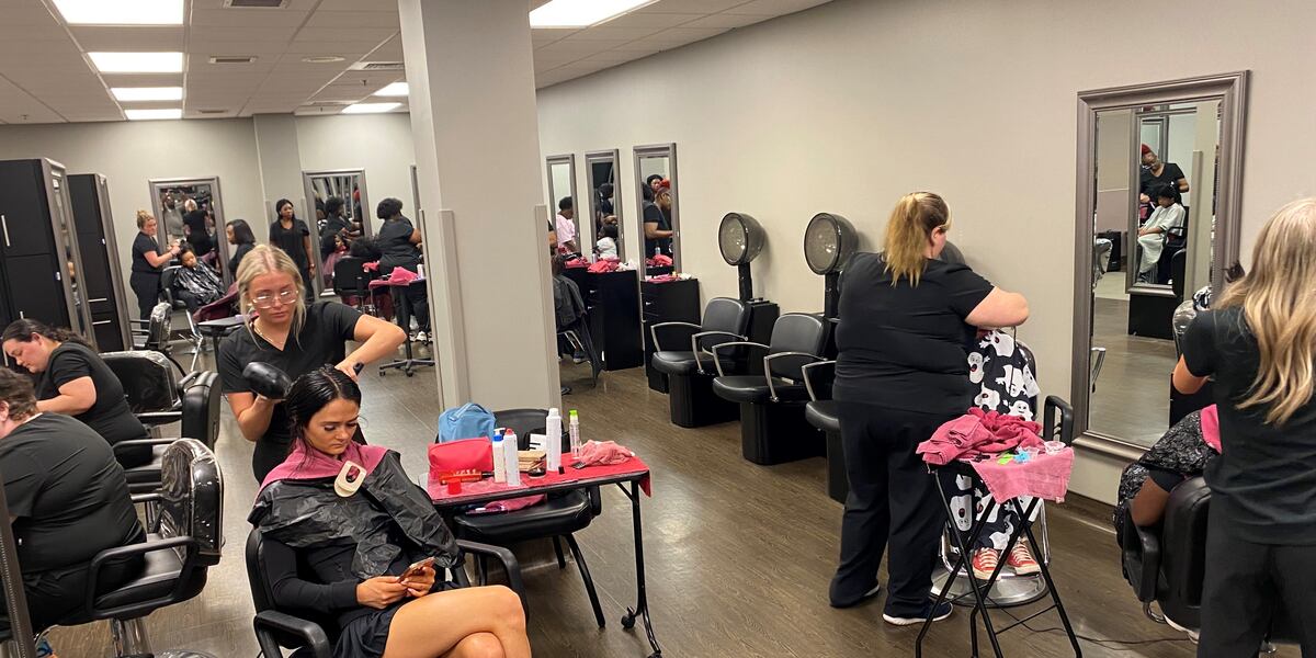 Shelton State cosmetology students offering free hair, nail services