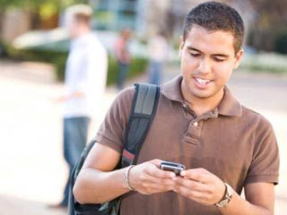 Incoherent text messages may signal stroke