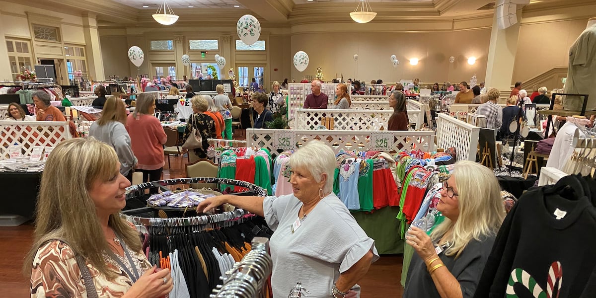 Annual event in Tuscaloosa kicks off Christmas season shopping, raises money for fundraisers Annual event in Tuscaloosa kicks off Christmas season shopping, raises money for fundraisers