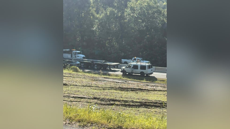 Child, adult killed in crash involving tractor-trailers on I-59 in Trussville