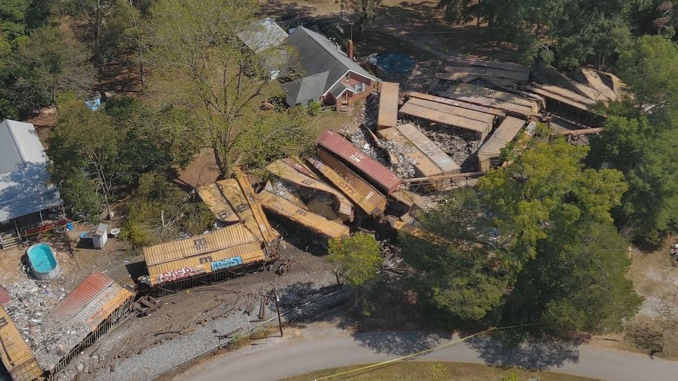 According to Maplesville Police, a Norfolk Southern train derailed in Maplesville at Foshee...
