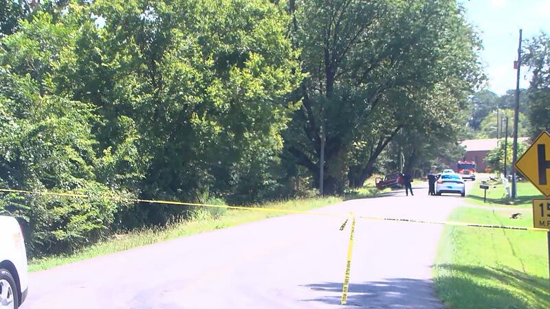 A woman was shot and killed on 5th Street in Lipscomb.