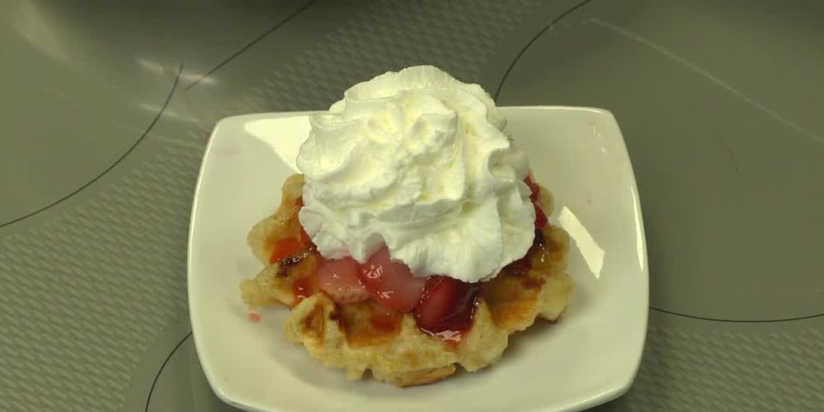 Как сделать ягодную подливку к блинам