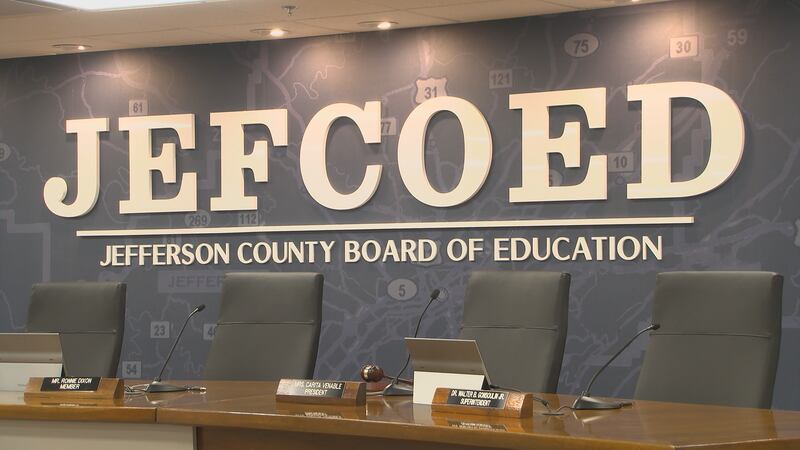 The Jefferson County school system is adjusting to the new literacy law.