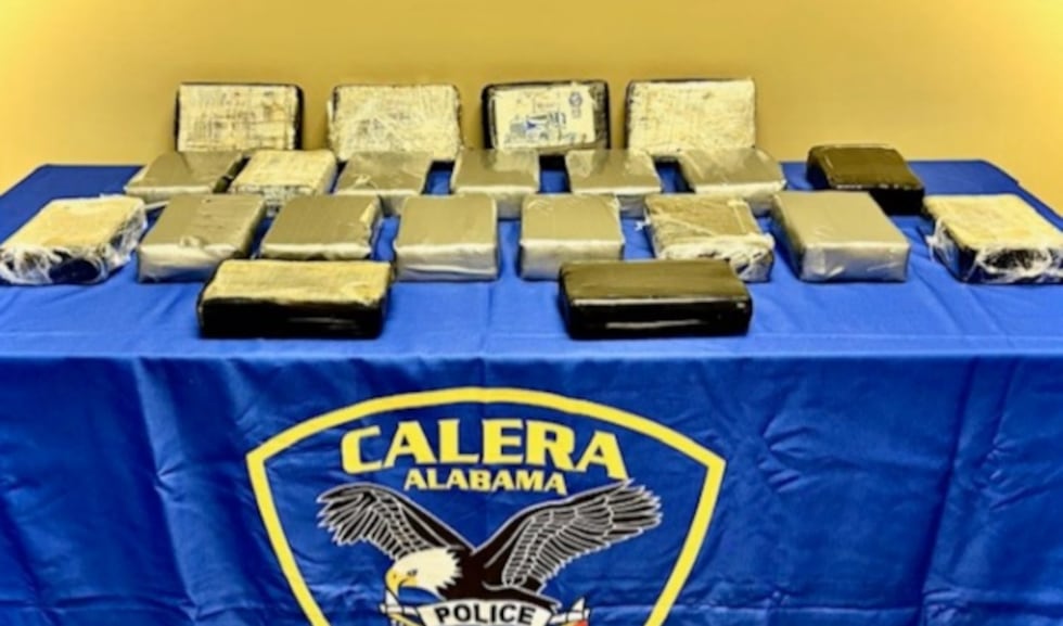 Cocaine found by Calera Police during traffic stop