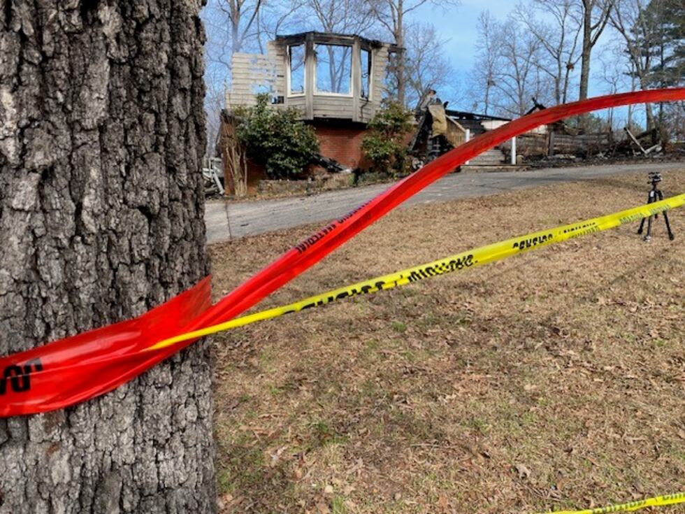 One person died, 5 more injured in fire Tuesday afternoon in Lakeview.