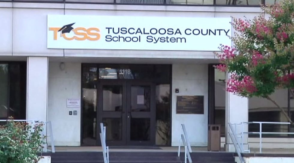 Tuscaloosa County Schools. (Source: WBRC video)