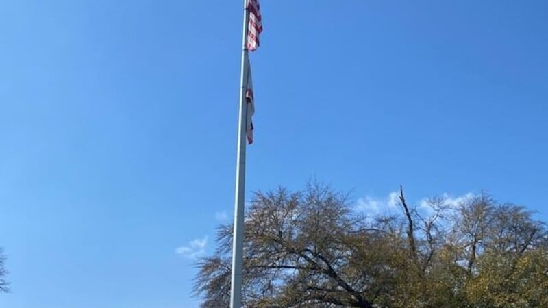 Bill would require national anthem to be played once a week at school