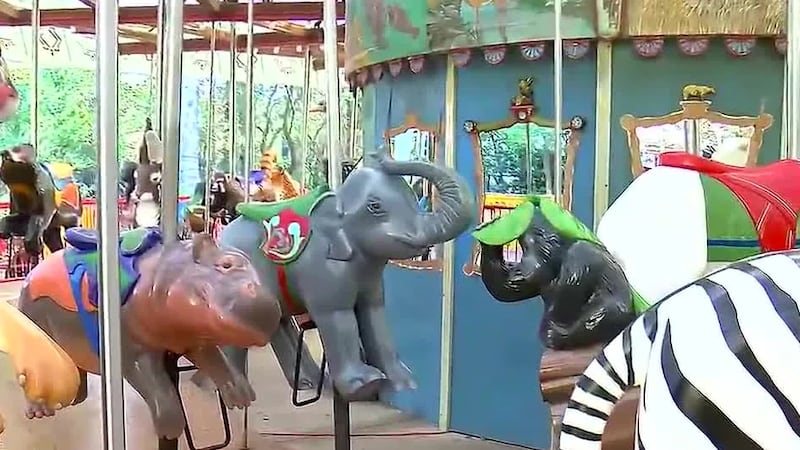 Birmingham Zoo carousel gets a refresh